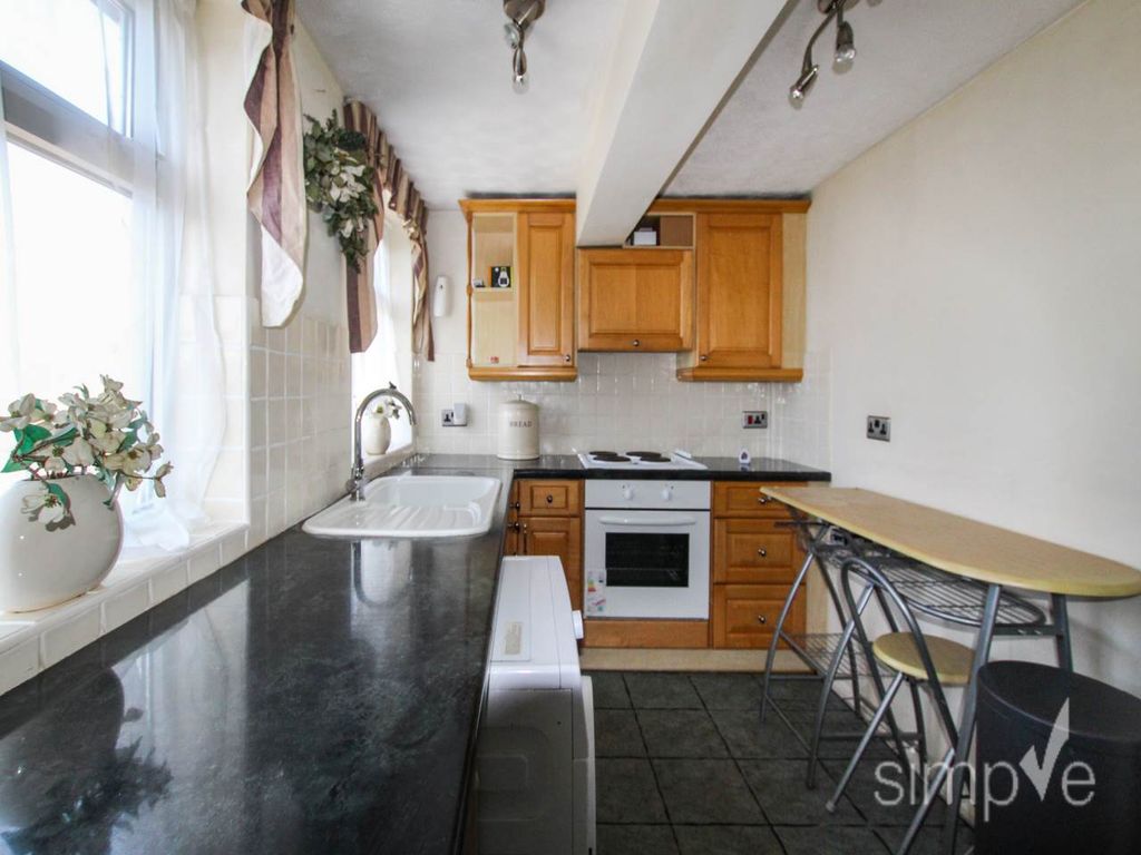 Property photo 1 of 10 Img_5438