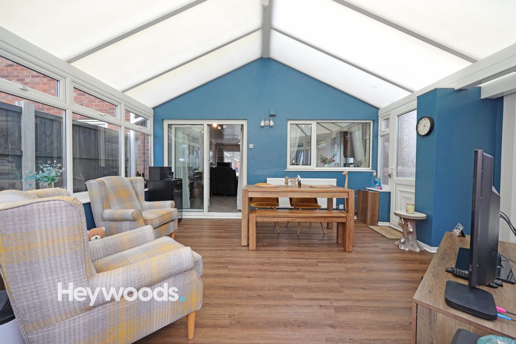 Property photo 2 of 22 0F1A4976