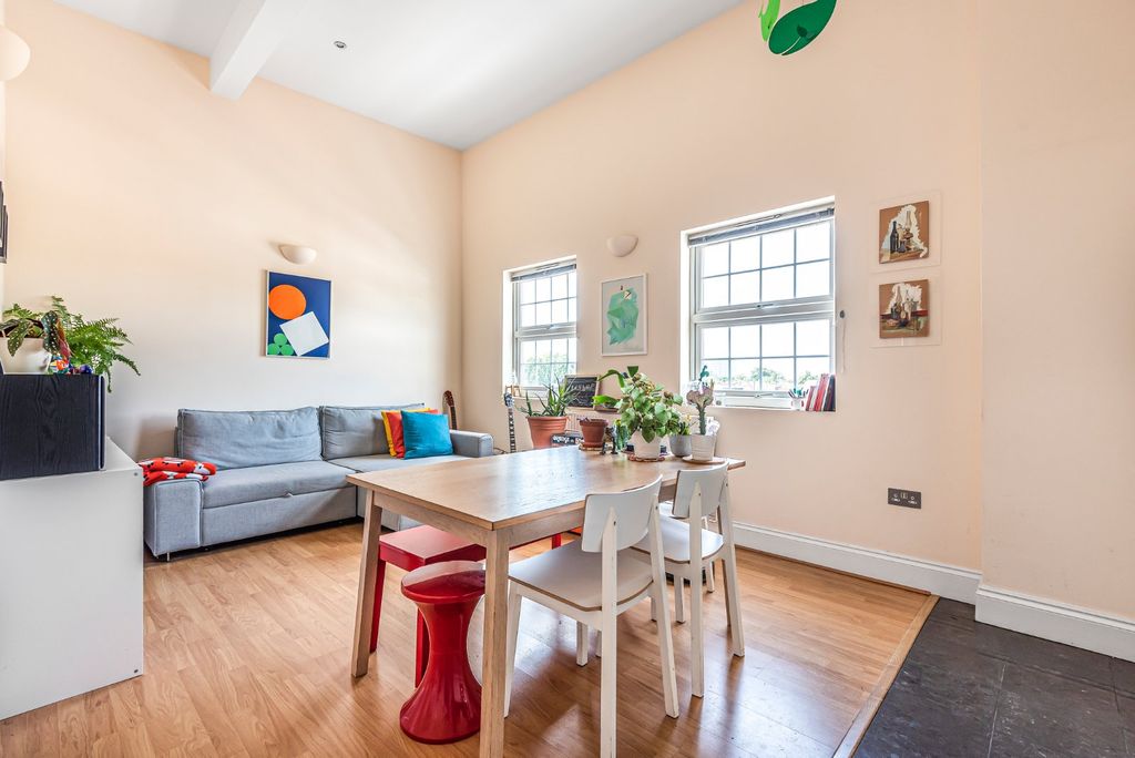 Property photo 3 of 5 Picture No. 03