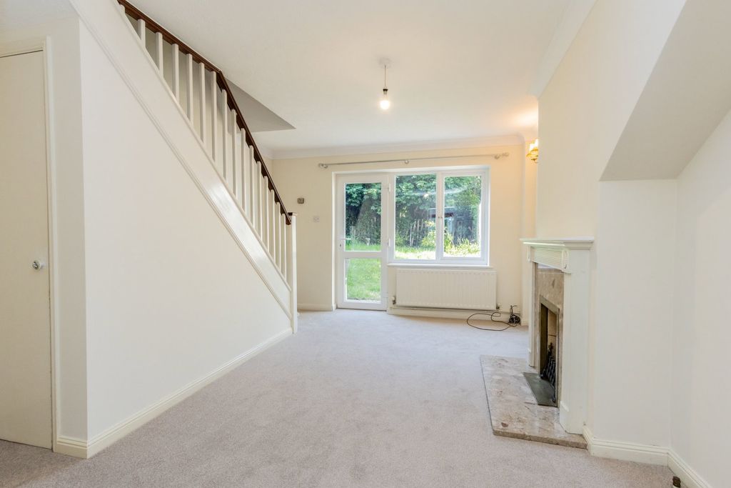Property photo 3 of 7
