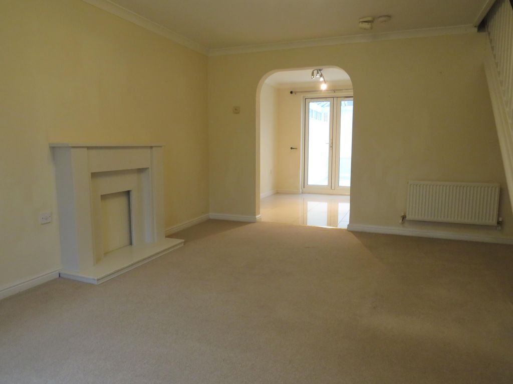 Property photo 2 of 15 Bedroom