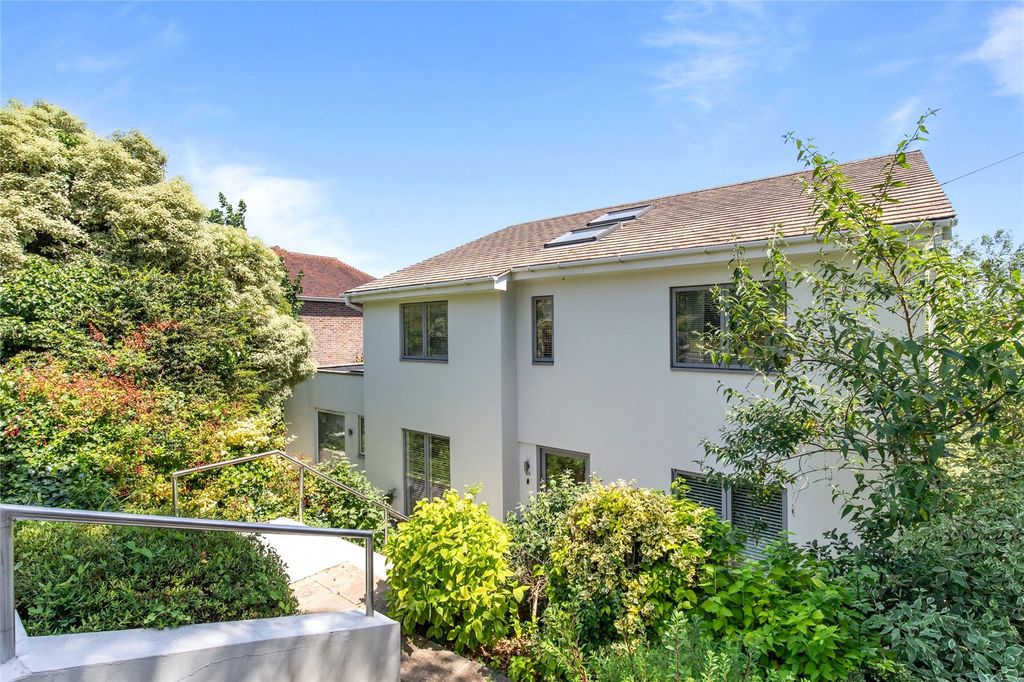 Property photo 1 of 33 Picture 1