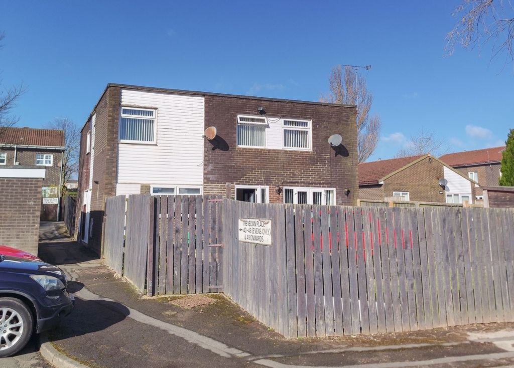 Property photo 1 of 26