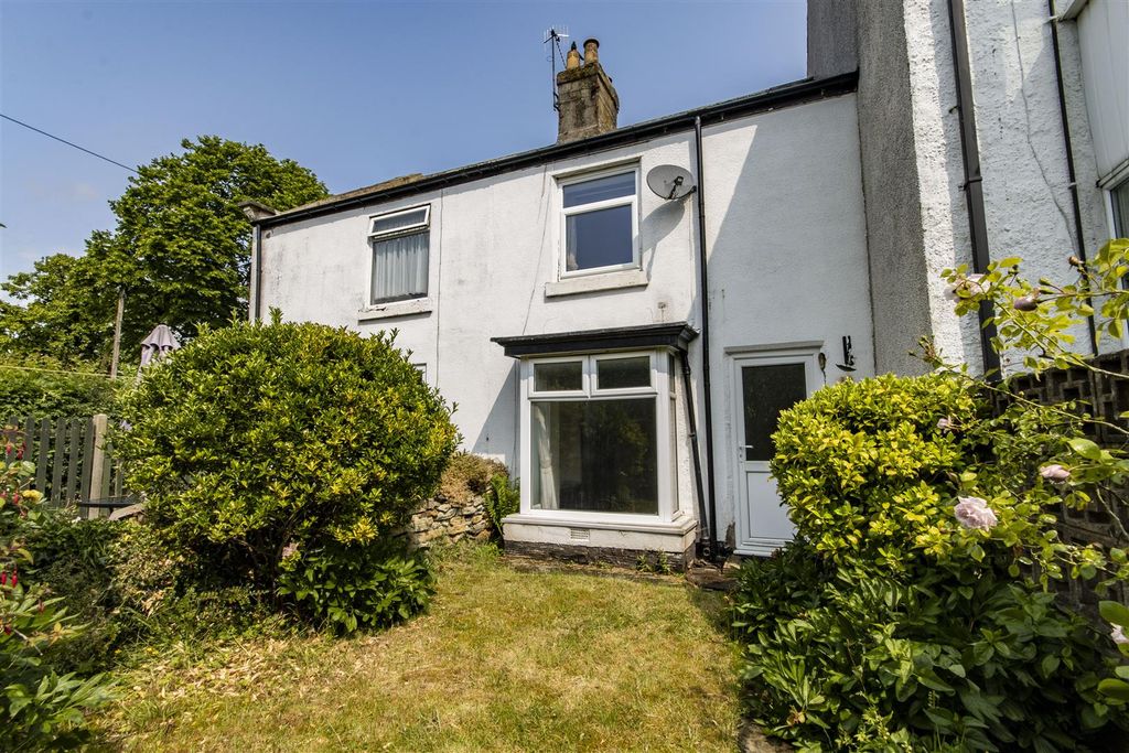 Property photo 1 of 12 Rear