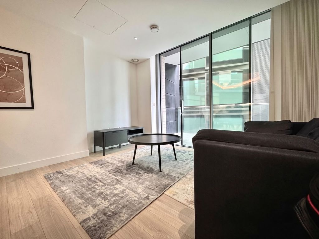 Property photo 2 of 18 Gallery