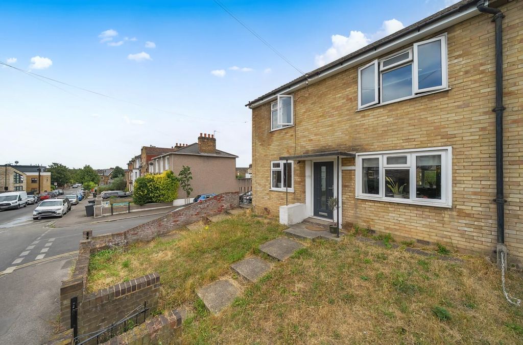 Property photo 1 of 12 Front2.Jpg