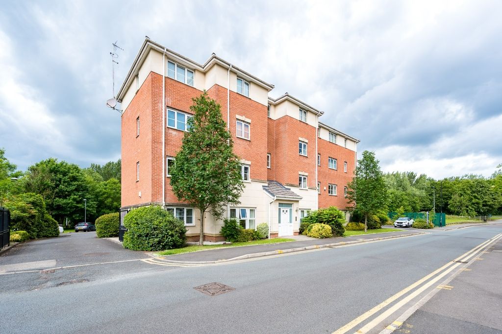 Property photo 1 of 13 2226360