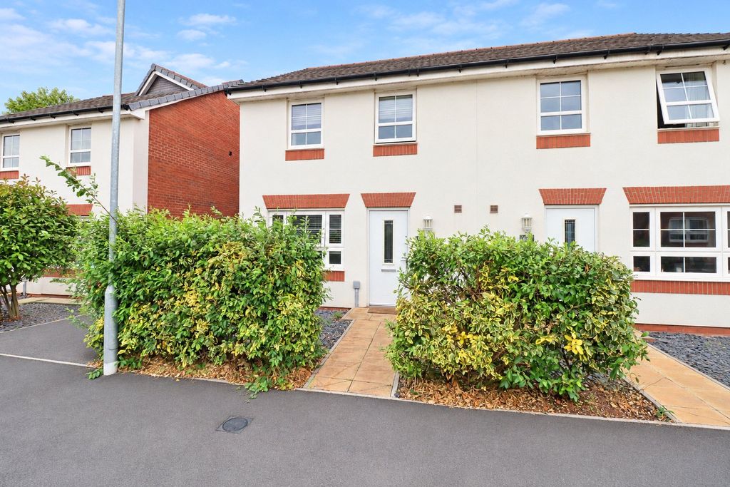 Property photo 1 of 18 1 - Picture No. 13