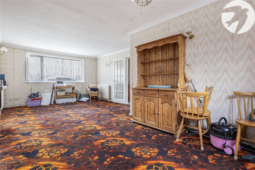 Property photo 2 of 27 Robinson Jackson