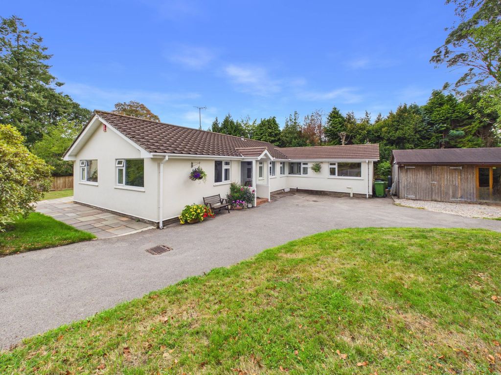 Property photo 1 of 29