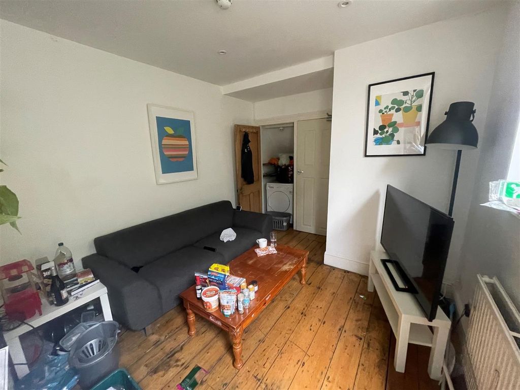 Property photo 3 of 7 5880Nqlhiyw0Srclxubz8Yvlibw.Jpg