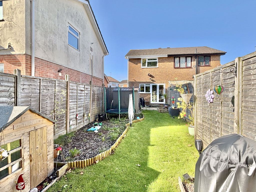 Property photo 3 of 10