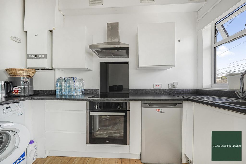 Property photo 2 of 9 Dsc03717.Jpg