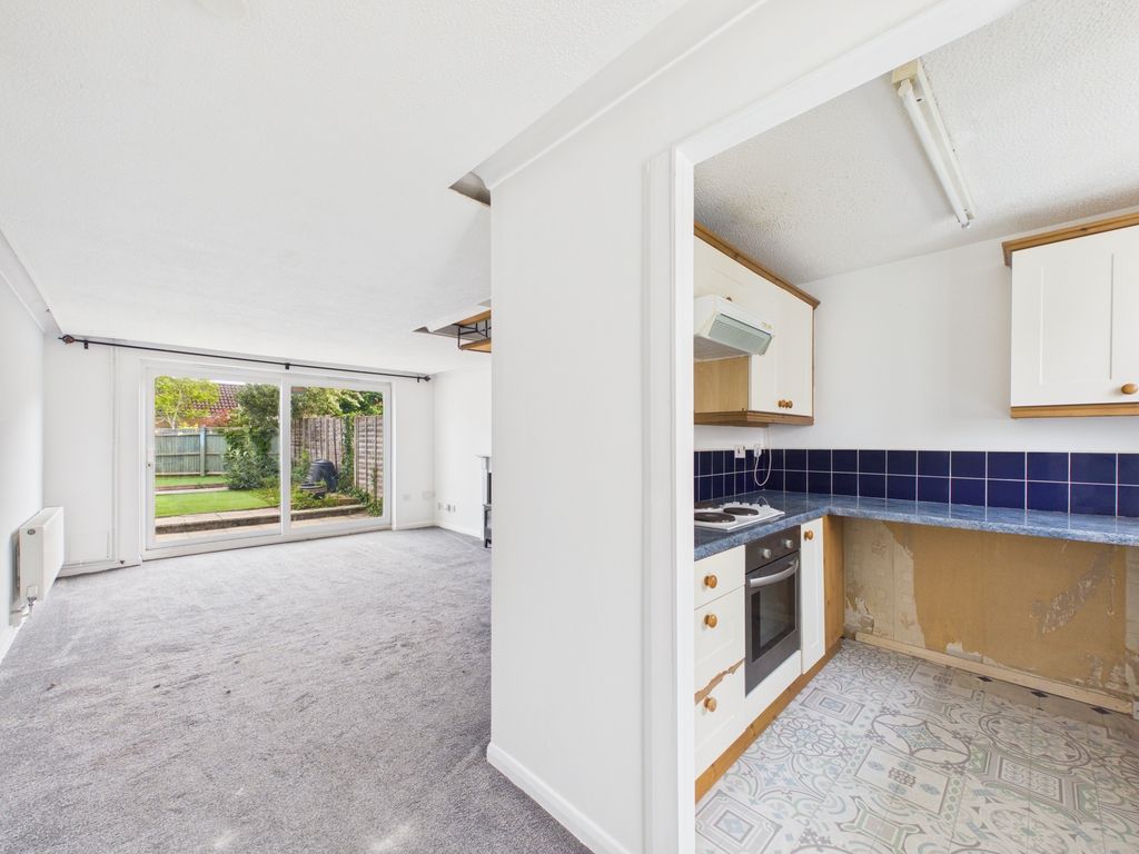 Property photo 3 of 11