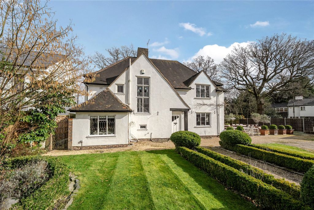 Property photo 1 of 51 Picture No. 25