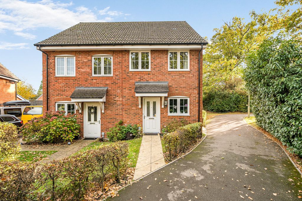 Property photo 1 of 21