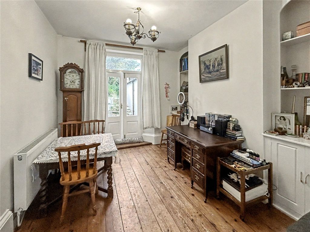 Property photo 3 of 13 Dining Room