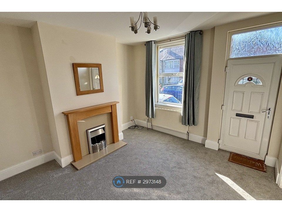 Property photo 2 of 16 Living Room View 1