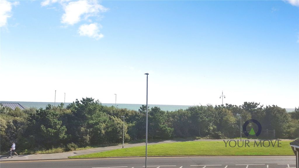 Property photo 2 of 15 Views