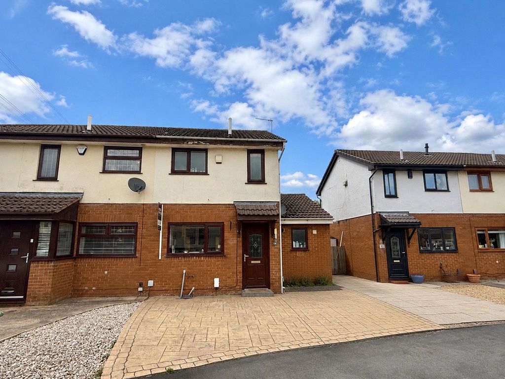 Property photo 1 of 15 Front External