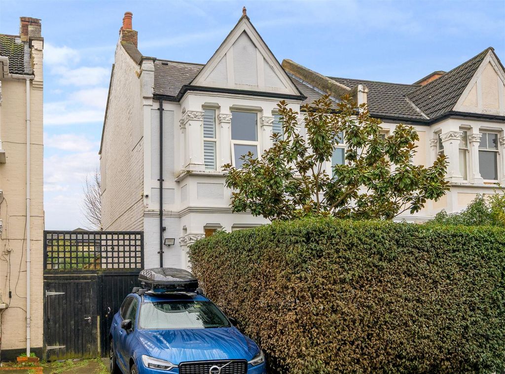 Property photo 1 of 21 19089944 (18).Jpg