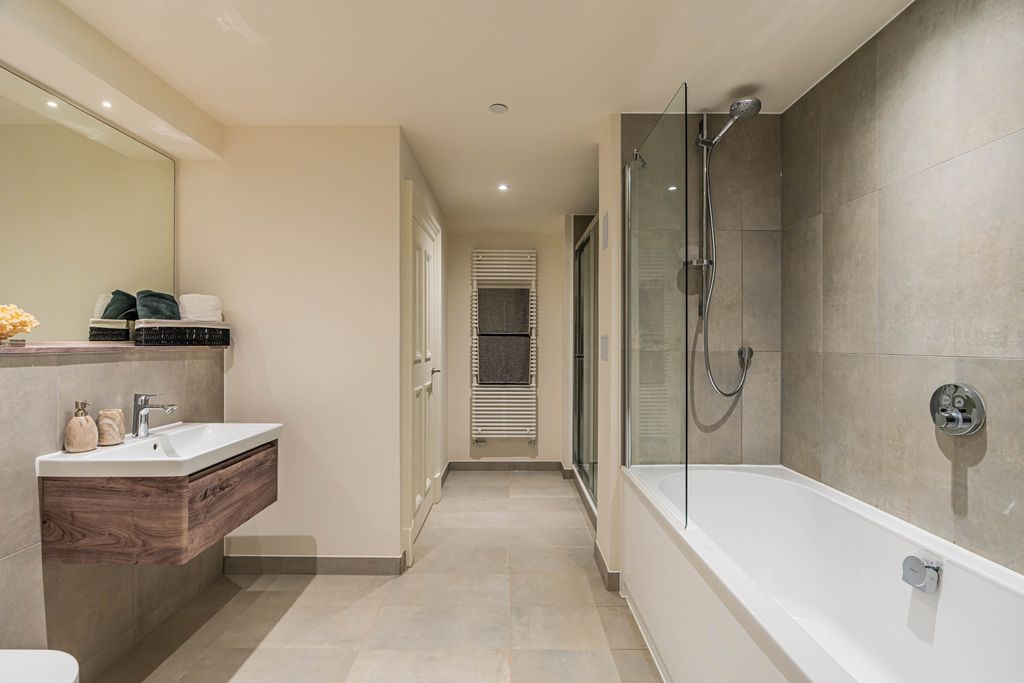 Property photo 2 of 11 Property Image 2