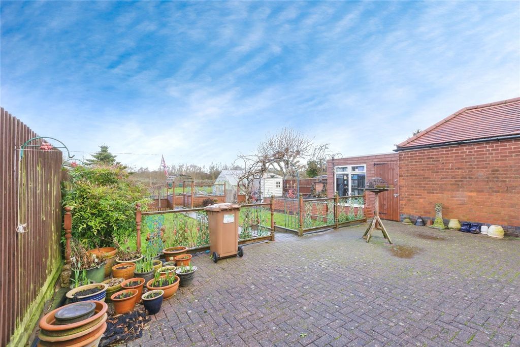 Property photo 2 of 17 Picture No. 06