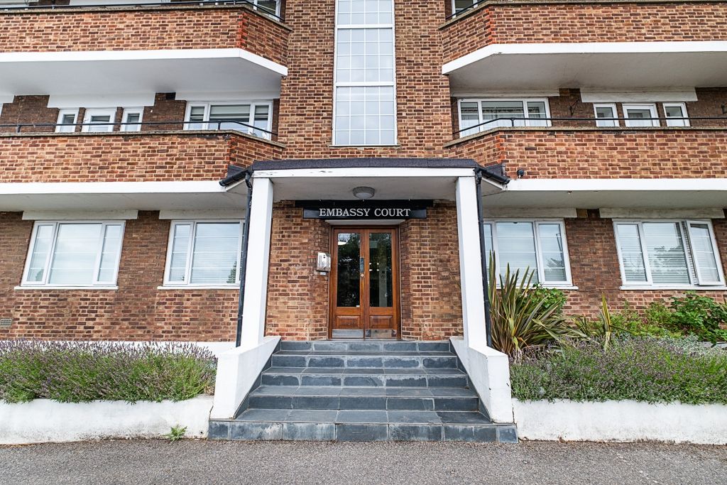 Property photo 1 of 18 10-Embassy-Court-016