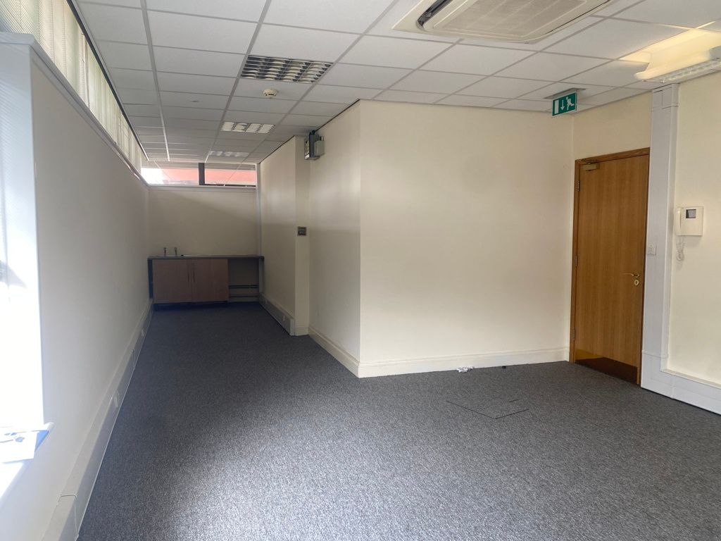 Property photo 3 of 5 Photo 3