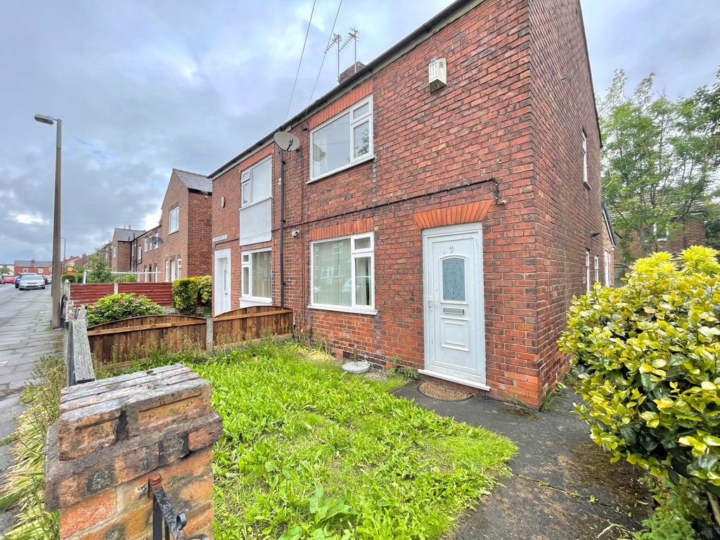 Property photo 2 of 15