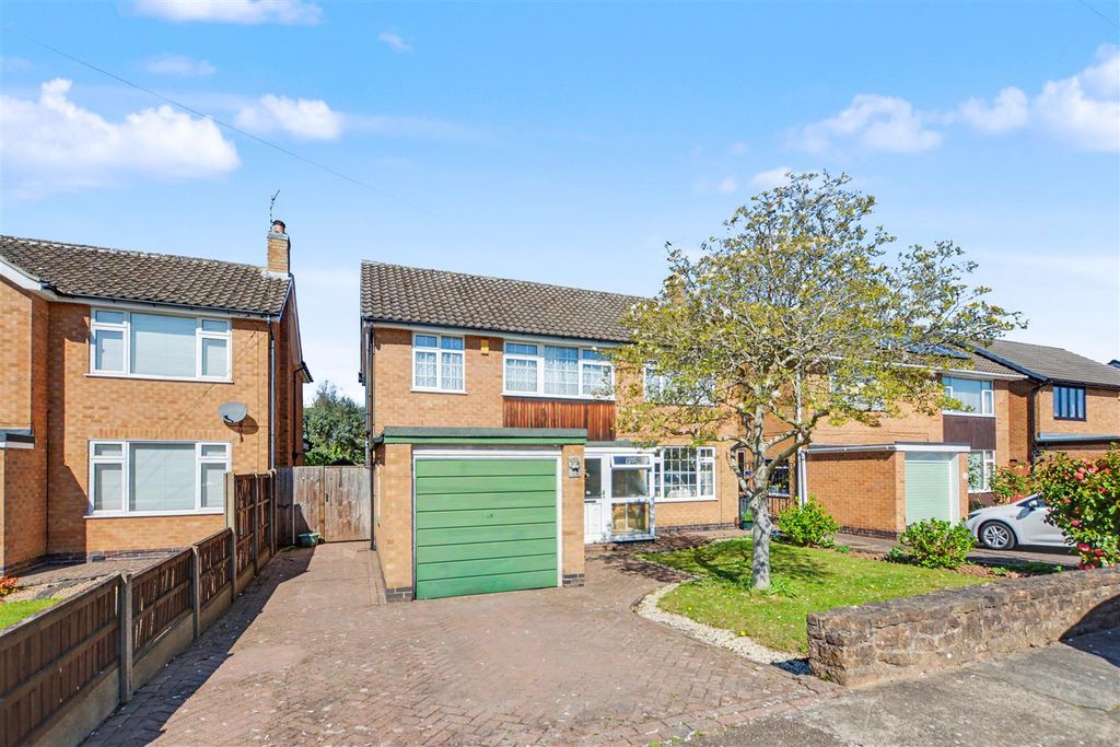 Property photo 1 of 22 Garden_7.Jpeg