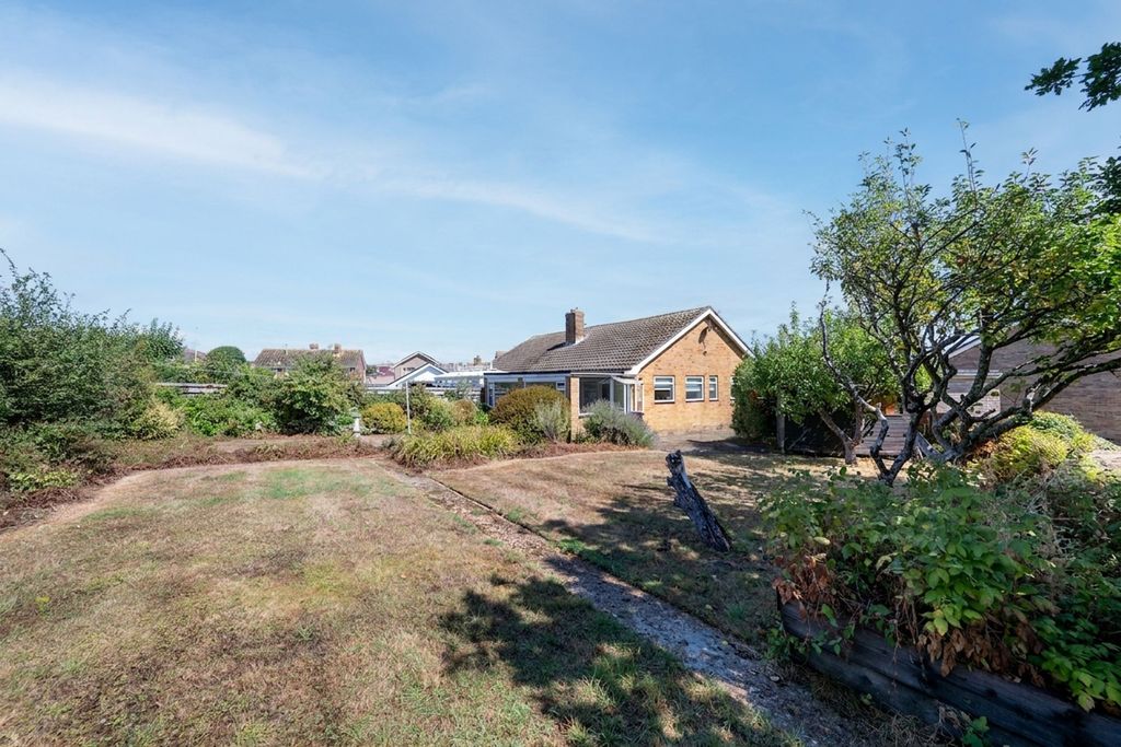 Property photo 2 of 16