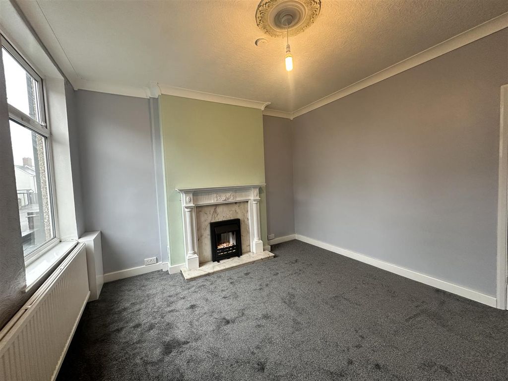 Property photo 3 of 10 Img_0091.Jpg