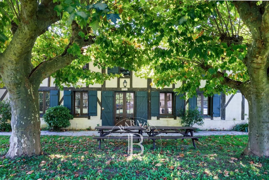 Property photo 3 of 27