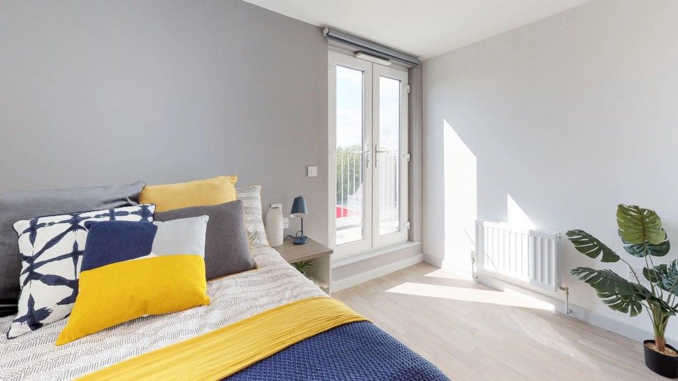 Property photo 2 of 3