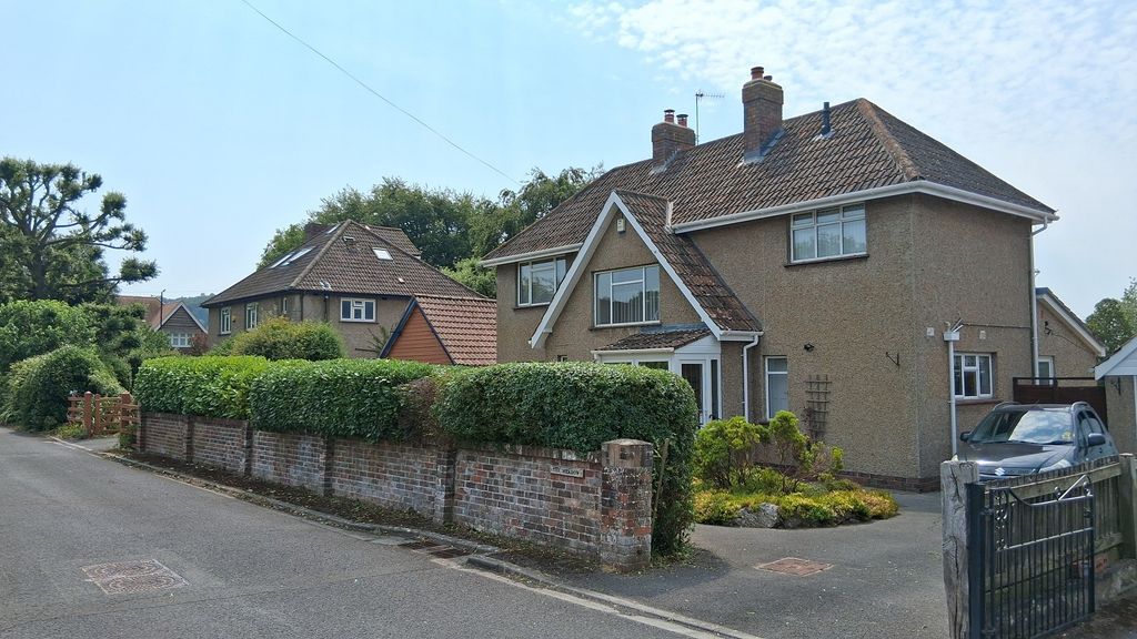 Property photo 1 of 17 Main Image