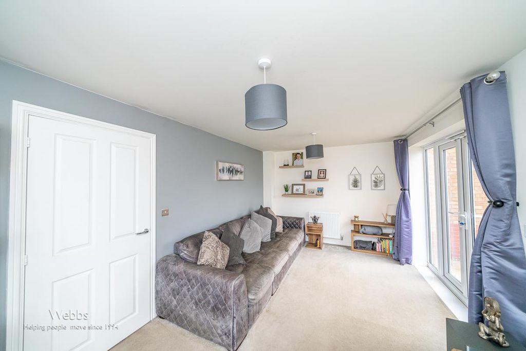 Property photo 3 of 26 Â© Webbs Estate Agents Â© (1 Of 80).Jpg