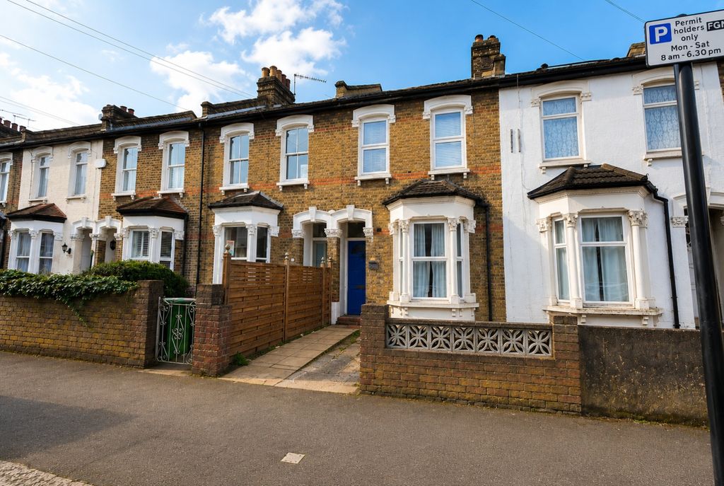 Property photo 1 of 7 2983930
