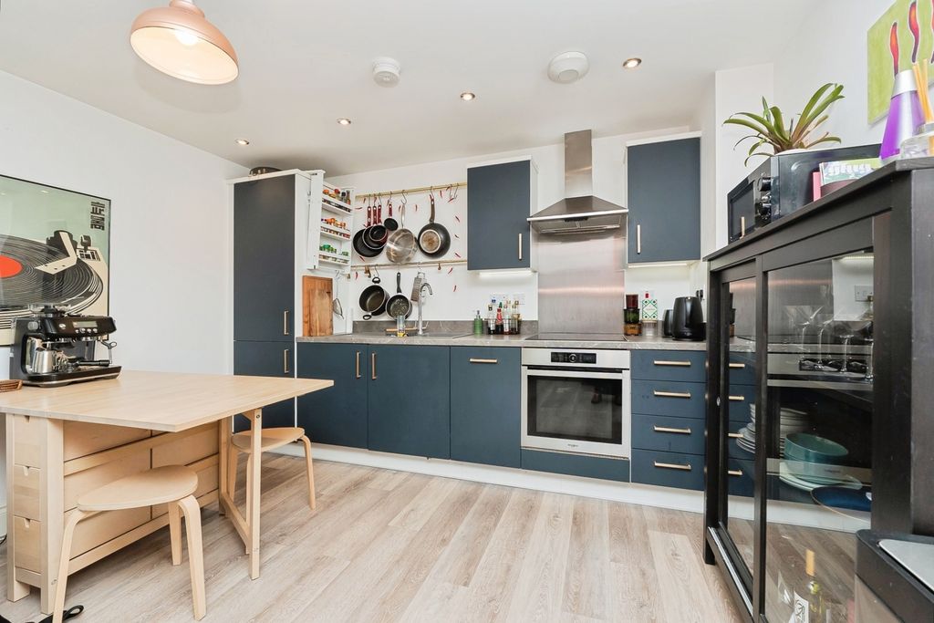 Property photo 2 of 14 Pbox-Img.Jpg