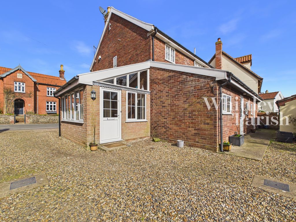 Property photo 1 of 22 Cam04332G0-Pr0664-Still028