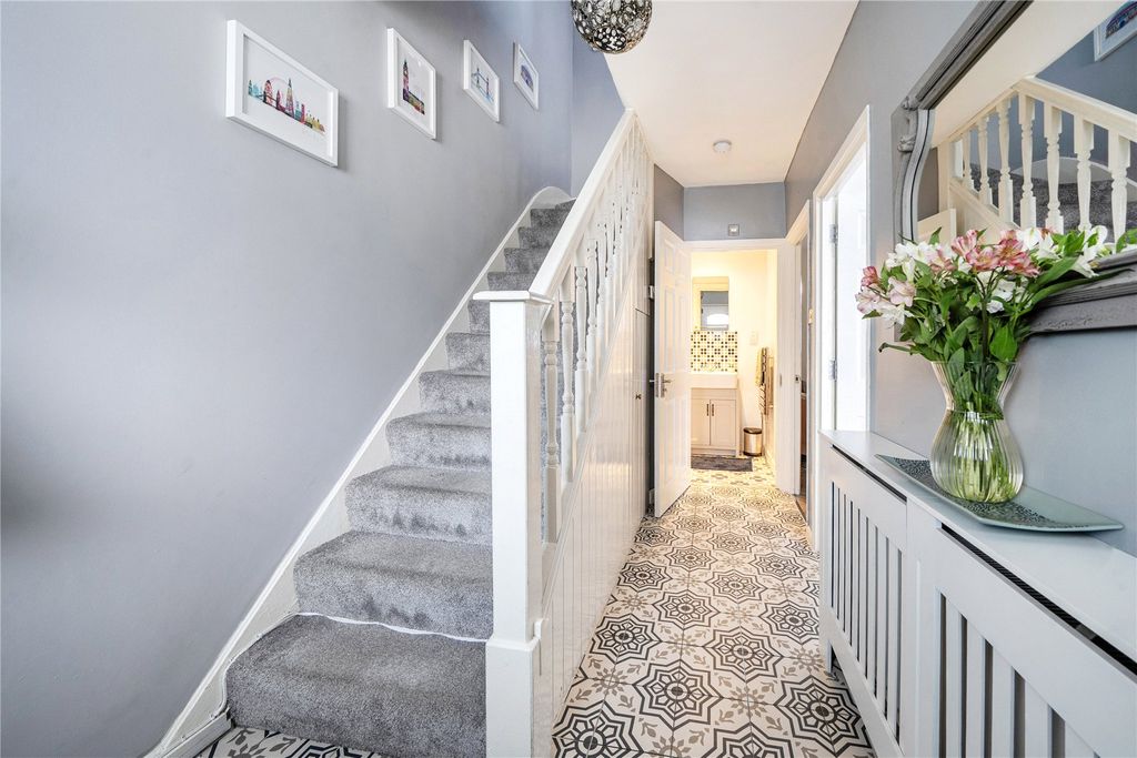 Property photo 3 of 22 Picture No. 22