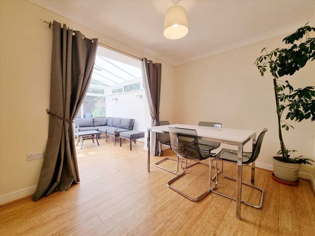 Property photo 3 of 12 Dining Room