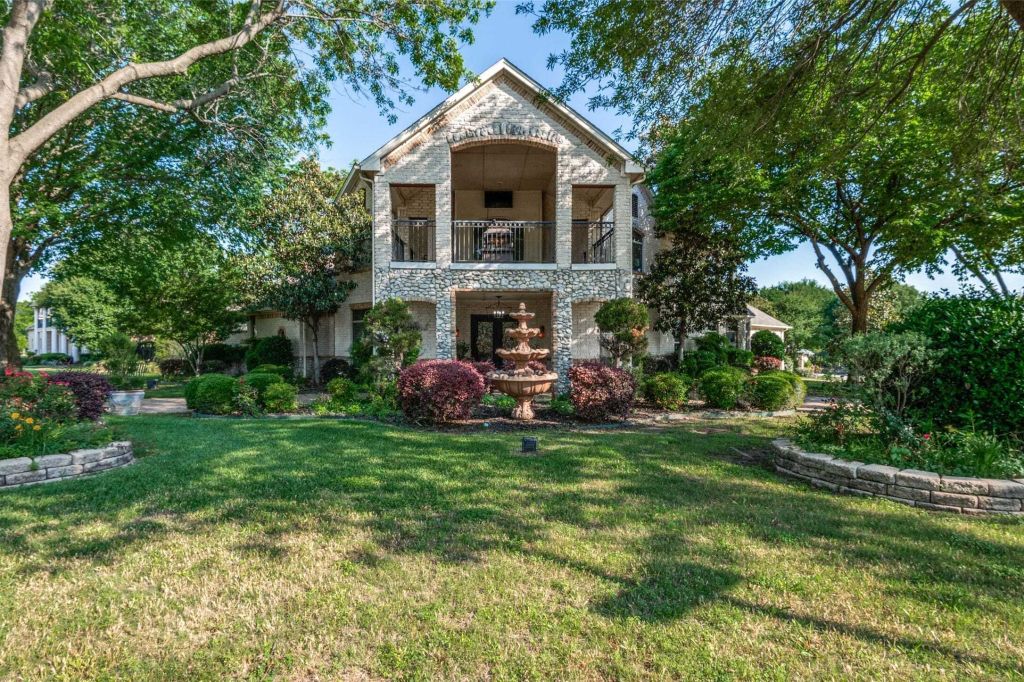 Property photo 1 of 31