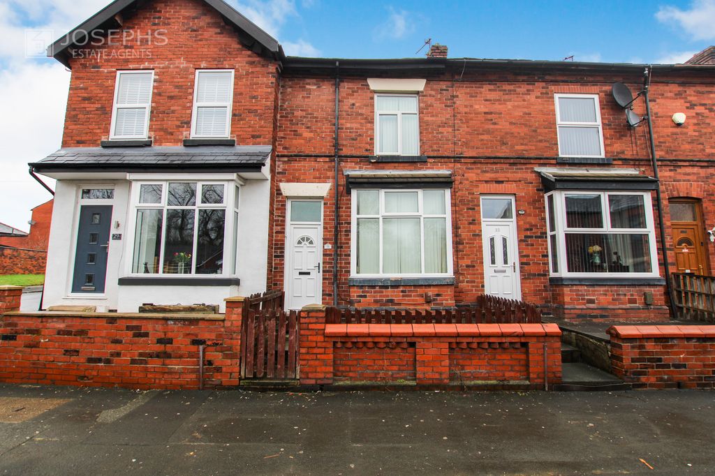 Property photo 1 of 9