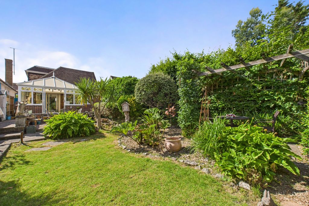 Property photo 3 of 21 1438-Hr-3.Jpg