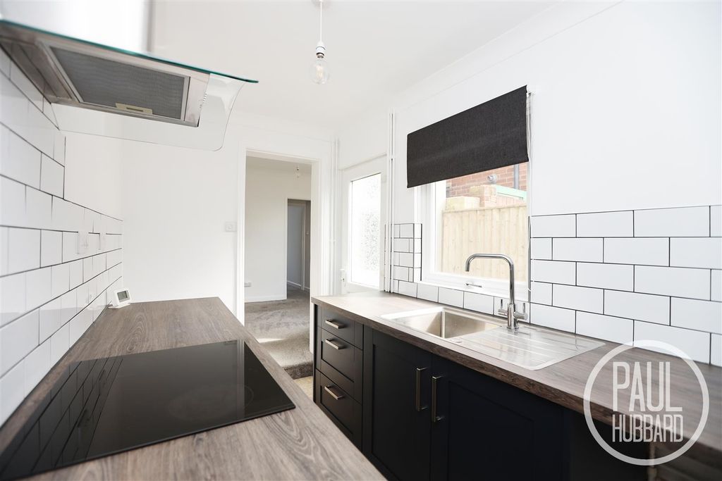 Property photo 3 of 11 7R5A9422-2.Jpg