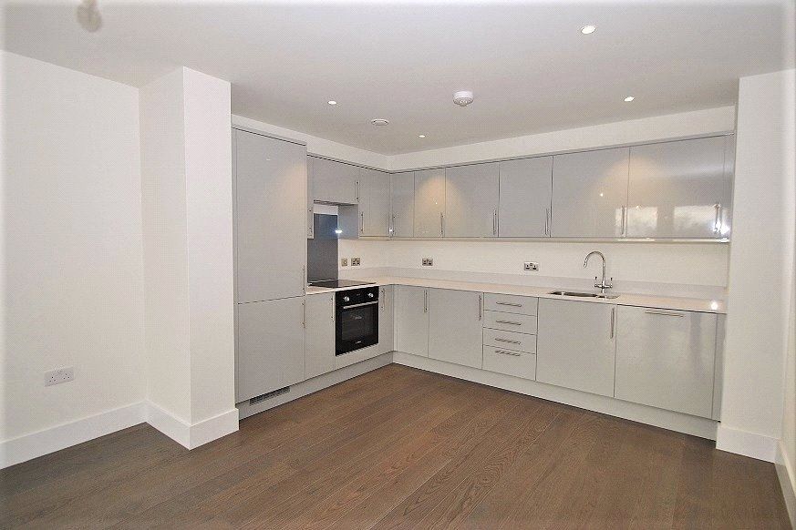 Property photo 2 of 9 Picture No. 17