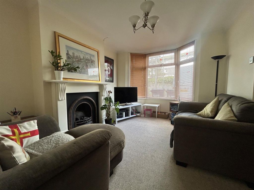 Property photo 2 of 14 3.Jpg