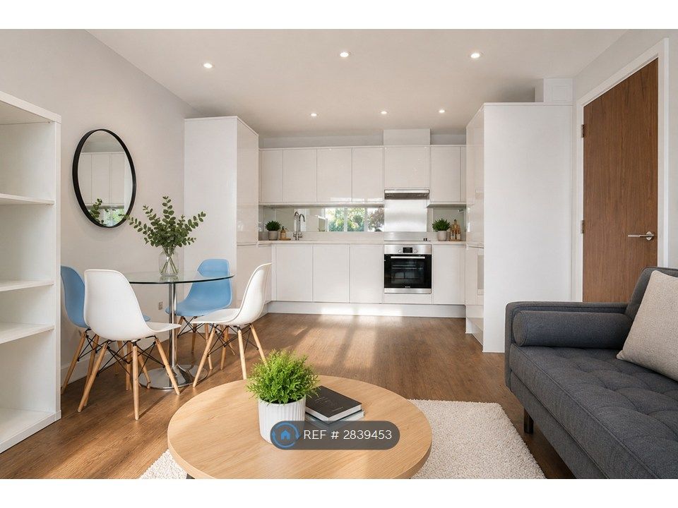 Property photo 2 of 4