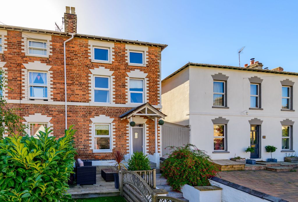Property photo 1 of 21 889355 (19).Jpg